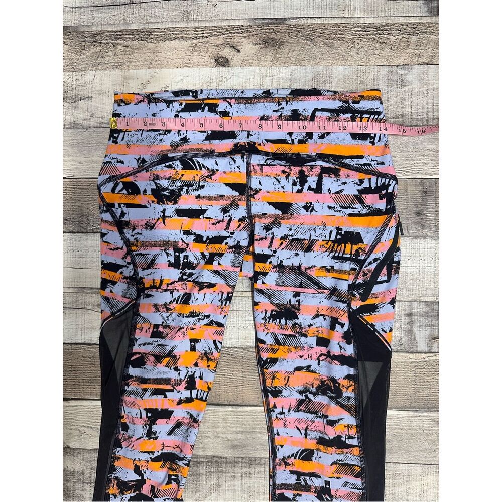 Lululemon Sun Runner Crop *17" Inversion Multi / Black Yoga Pants | Size 6 - Picture 9 of 13